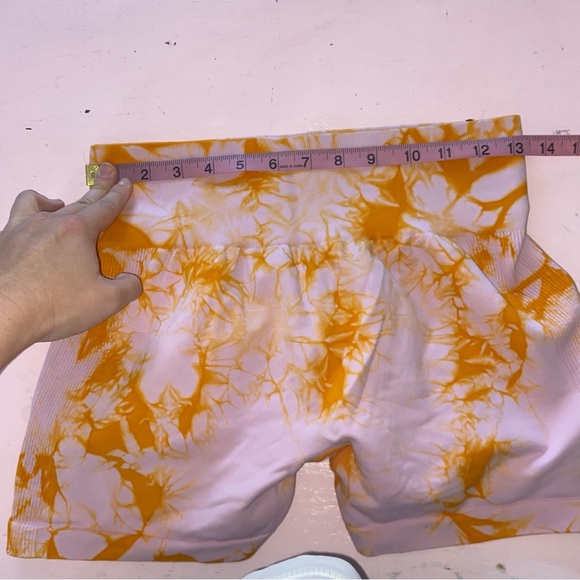 Gillya tie-dye seamless high-waist biker yoga shorts 4 inch no front seam - Picture 7 of 11